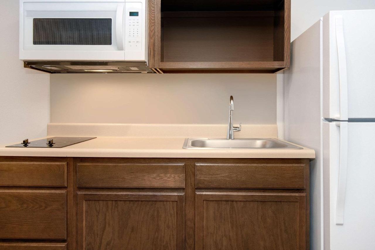Woodspring Suites Carol Stream - Chicago Eksteriør billede